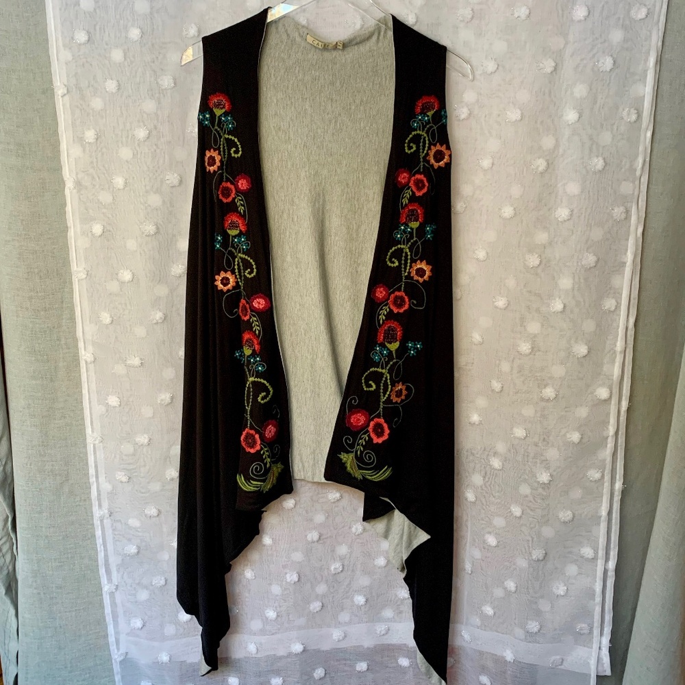 Boutique Boho Embroidered Floral Vest
